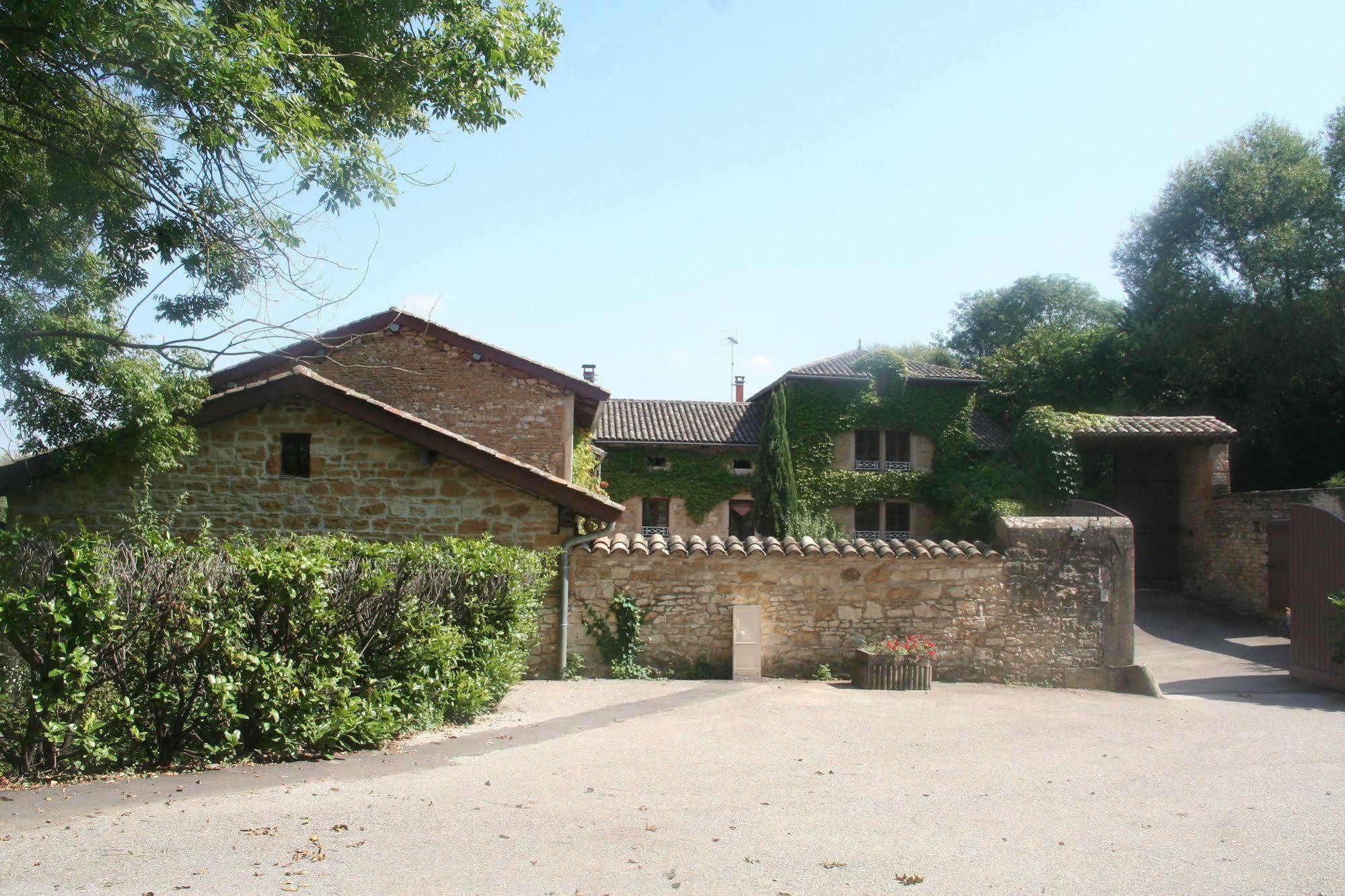 Bed and Breakfast L'Aube Du Moulin Gleizé Esterno foto